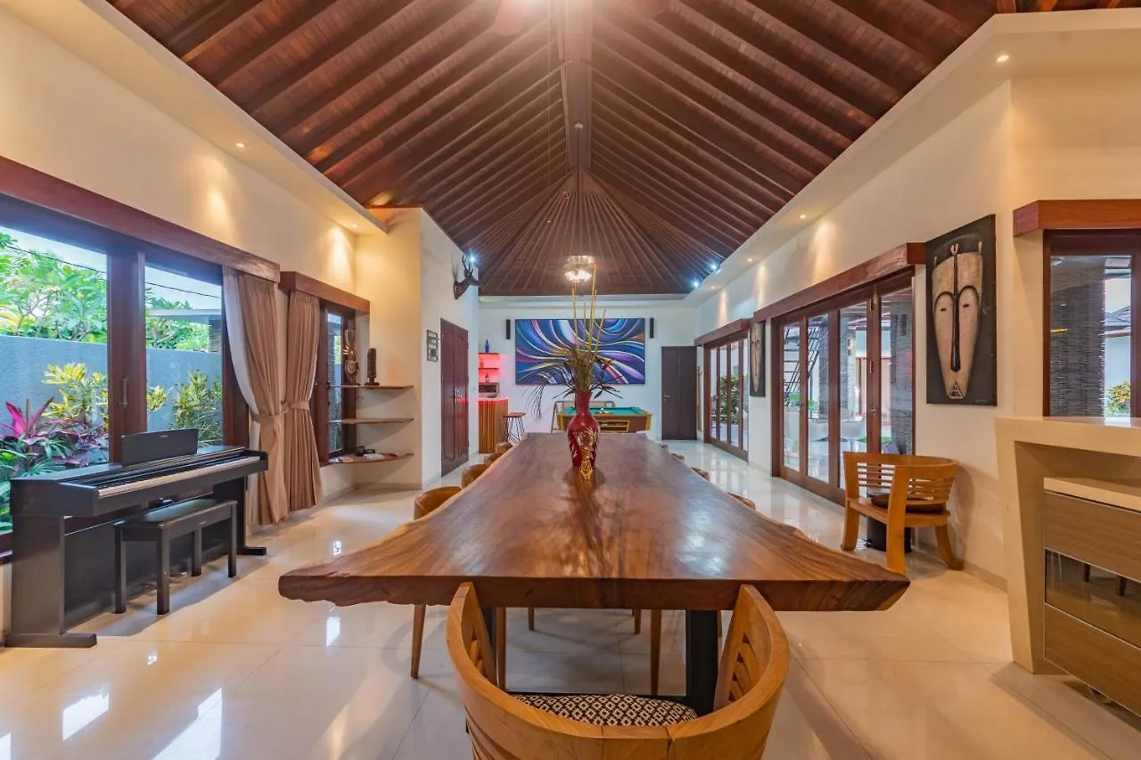 5 Bedroom Villa Sultan Luxury Entertainment And Relaxation Seminyak